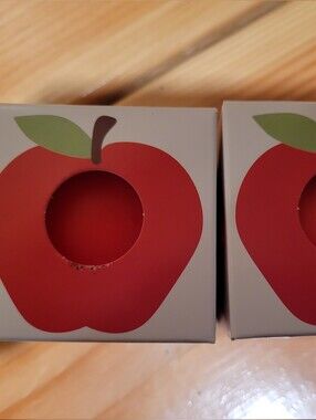 Viral Apple Shaped Stress Ball Squishy- Set Of 2